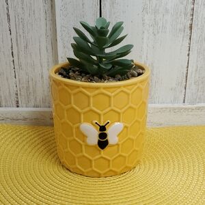 NEW Bee Planter Pot Faux Succulent Potted Plant Yellow Honeycomb Pattern